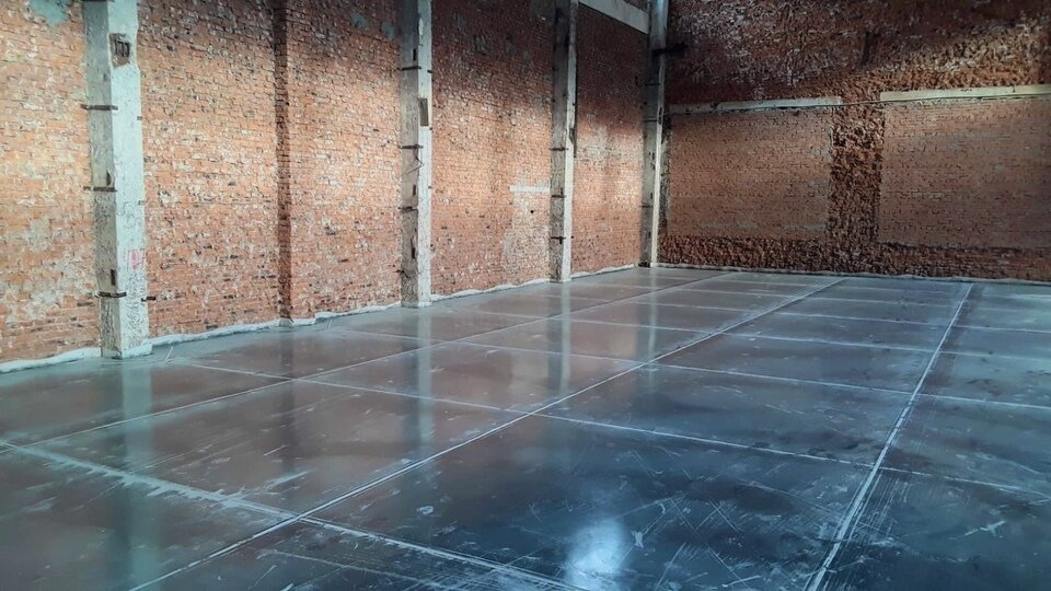 Топпинговый пол 2615 м², производство, Коломна — после