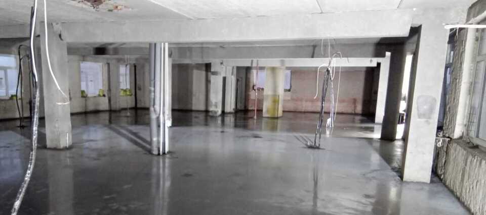 Топпинговый пол · 977.45 м² · административное здание · Москва