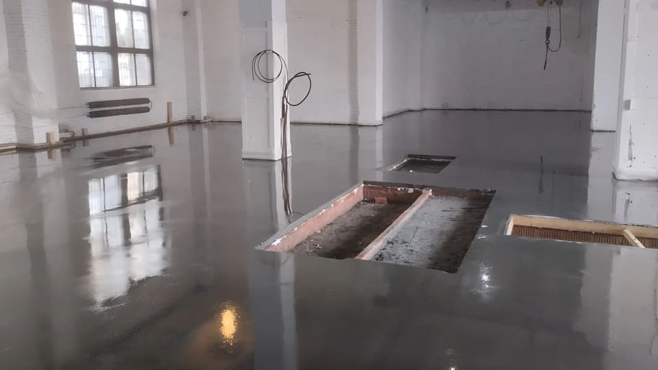 Топпинговый пол 433.6 м², автосервис, Москва — после