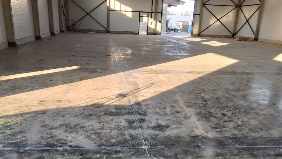 Топпинговый пол 1188 м², склад, Богослово — после