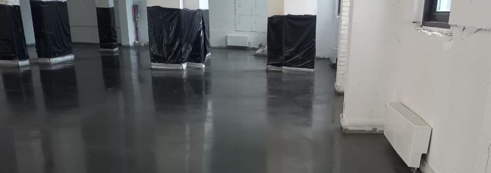 Топпинговый пол 300.2 м², склад, Москва — результат работ