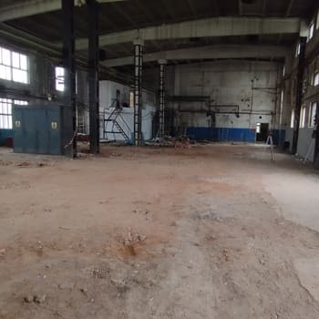 Топпинговый пол 597 м², автосервис, Ленинский — до