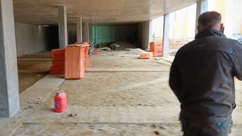 Топпинговый пол, гараж в Подольске — Проверка готовности основания