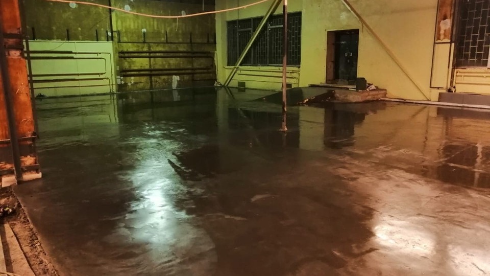 Топпинговый пол 350 м², производство, Москва — после