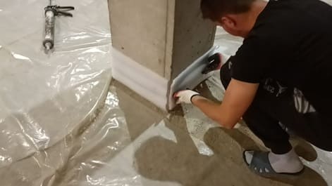 Топпинговый пол, склад в Москве — Устройство изоляционного шва вокруг колонны