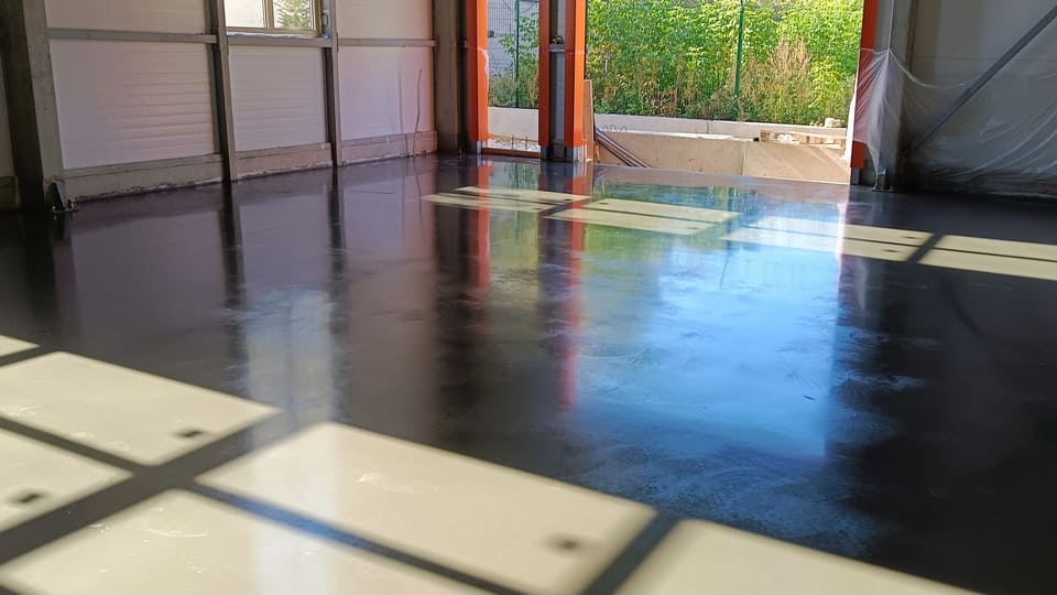 Топпинговый пол 528 м², производство, Подольск — после